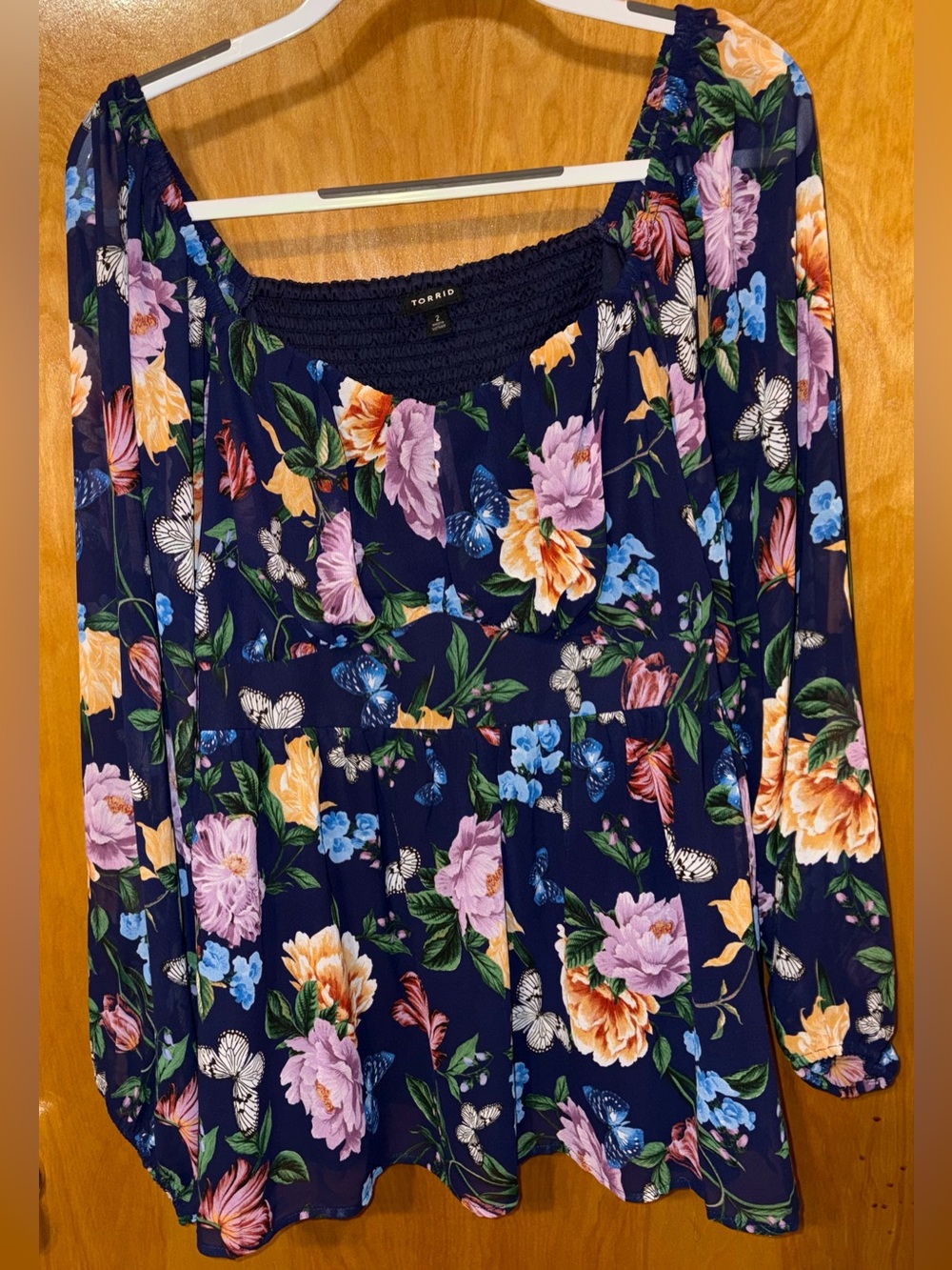 Torrid navy blue floral print woven chiffon long sleeve babydoll blouse Size 2X